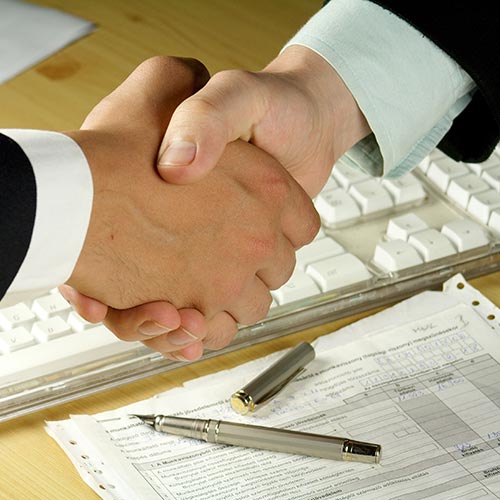 Более пяти тысяч физ. лиц и компаний.